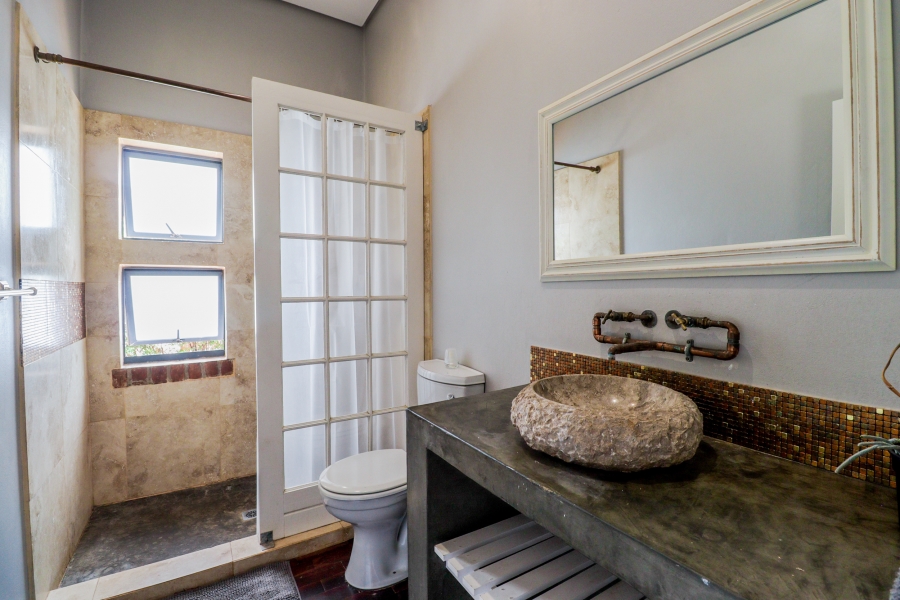 4 Bedroom Property for Sale in The Coves North West